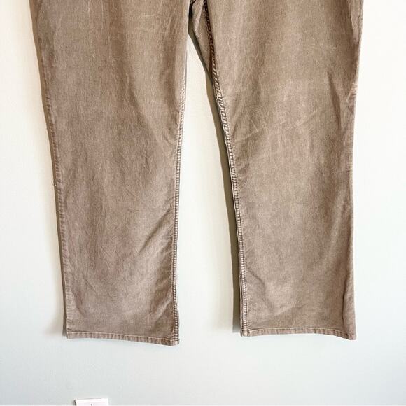 J. Jill Women's Olive Green Bootcut Corduroy Pants Size 14P - Picture 3 of 11
